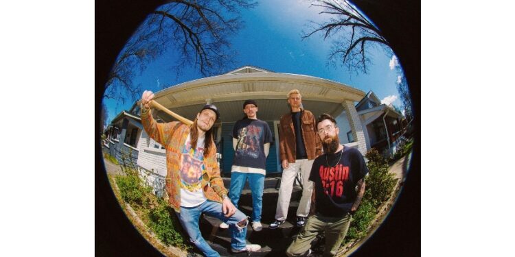 Merayakan Kedatangan Neck Deep, Merayakan Kesedihan