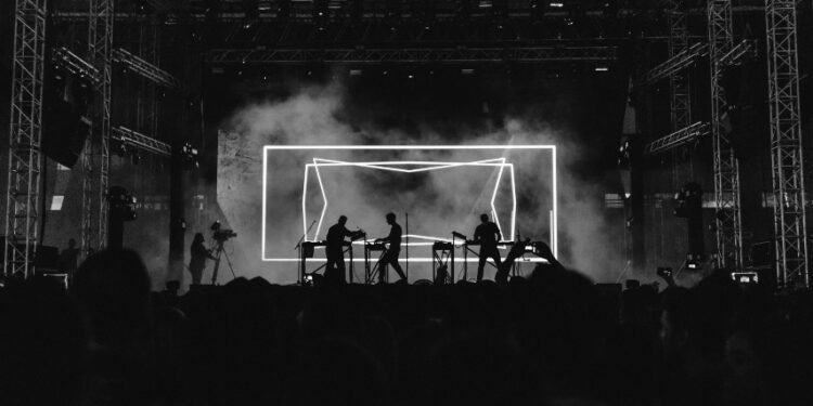 OSIS SMA Berani Undang Noah dan Dewa 19 buat Pensi Kalian Keren Terminal Mojok