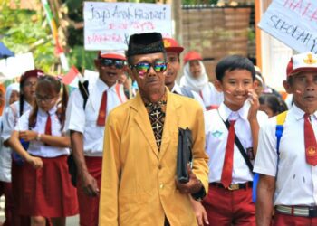 Suka dan Duka Menjadi Guru Laki-laki di SD Negeri (Unsplash.com)