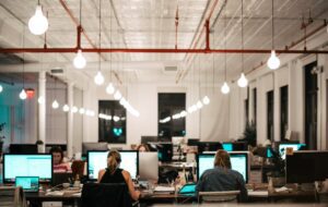 5 Saran agar Karyawan Cepat Beradaptasi di Kantor Baru