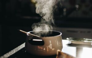 7 Makanan Berkuah Homemade yang Cocok Disantap di Musim Hujan