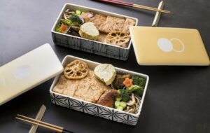 Dear Moms, Berhentilah Menjadikan Bekal Anak Sekolah Ajang Pamer Kotak Makan dan Isinya