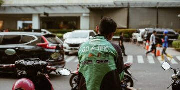 Ekstra Bagasi + Jaket Wajib Dipertimbangkan Gojek dan Grab Sebagai 2 Fitur Baru Selain Fitur Memilih Motor (Unsplash)