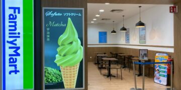 FamilyMart Chocolate Sofuto Es Krim Murah 7 Ribu yang Nggak Kreatif Terminal Mojok