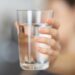 Harga Air Minum dalam Kemasan yang Murah dan Kualitas Air di Indonesia Terminal Mojok