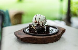 Inilah Es Krim Vanilla Paling Enak Menurut Tasyi Athasyia
