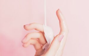 Rekomendasi 5 Body Lotion Rp5 Ribuan untuk Kulit Kering