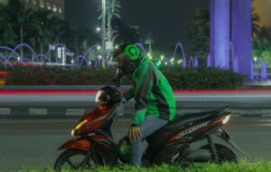 Surat Terbuka untuk Gojek dan Grab: Please, Kasih Fitur Pilih Motor buat Penumpang