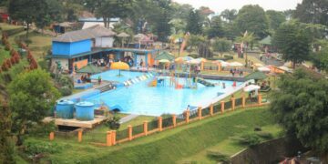 Kalau Masih Sayang sama Pacar, Jangan Ajak Main ke Baturraden