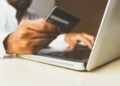 Perbandingan Biaya Transaksi di Tokopedia dan Shopee. Pilih Mana? (Unplash.com)
