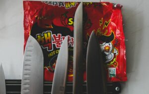 3 Rekomendasi Mi Samyang KW yang Harganya Nggak Bikin Kantong Jebol