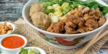 5 Mie Ayam Manis di Yogyakarta Paling Direkomendasikan (Shutterstock.com)