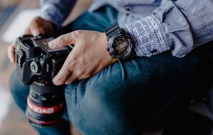 Pesan Nonverbal Pak Bas Ketika Jadi Fotografer Dadakan di G20