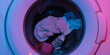 Perbedaan Laundry Kiloan dan Laundry Self Service, Kamu Pilih yang Mana?