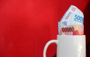 Kenaikan Upah Bukan Kiamat: 3 Kekeliruan tentang Kenaikan Upah yang Harus Diluruskan