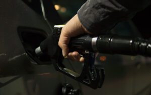 5 Rekomendasi Mobil Irit BBM, Dijamin Nggak Bikin Kantong Meringis!