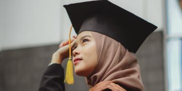 Lulusan UIN Syarif Hidayatullah (Unsplash)