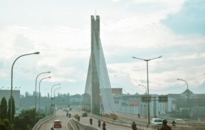 Pedoman Bersikap Ramah sebagai Perantau Pemula di Tanah Sunda
