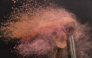 Revlon Touch and Glow, Bedak Tabur Underrated yang Bikin Glowing