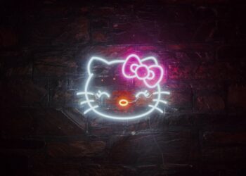 Stiker Hello Kitty, Aksesori Favorit Cowok yang Dulu Sempat Fenomenal (Unsplash)