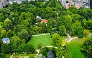 Taman Kota Bukan Cuma untuk Kota, Kan?