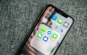 10 Keunggulan Telegram Dibandingkan WhatsApp