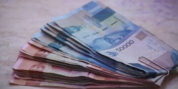 Ciri Orang Paling Menyebalkan yang Belanja di Toko Kelontong (Unsplash)