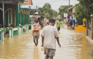 Daerah Langganan Banjir di Semarang dan Tips Hidup di Sana