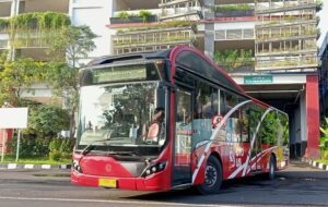 Sering Kecelakaan, Sudah Saatnya Suroboyo Bus dan Trans Semanggi Punya Jalur Sendiri