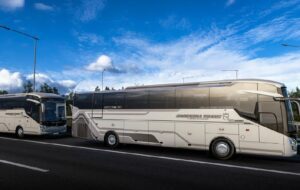 Review Bus PO Narendra Rute Ponorogo-Semarang: Berasa Melaju di atas Awan