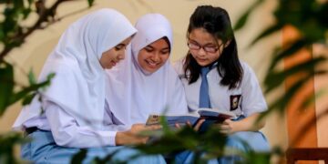 Berprestasi di Sekolah Unggulan Tak Selamanya Istimewa