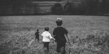 Nestapa Takdir Anak Bungsu yang Sering Dianggap Paling Bahagia