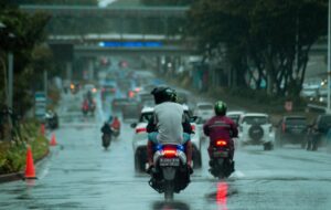 4 Kebiasaan Buruk Pengendara Motor di Jakarta, Bikin Jengkel Orang Lain