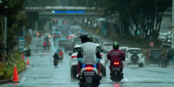 4 Kebiasaan Pengendara Motor di Jakarta yang Menjengkelkan