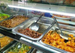 4 Alasan Orang Tegal Malah Jarang Makan di Warteg