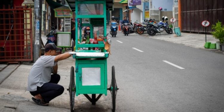 5 Hal Menyebalkan dari Tukang Bakso Keliling