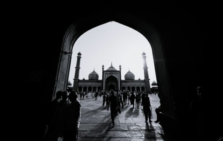 3 Masjid di Jember yang Menyediakan Takjil Gratis