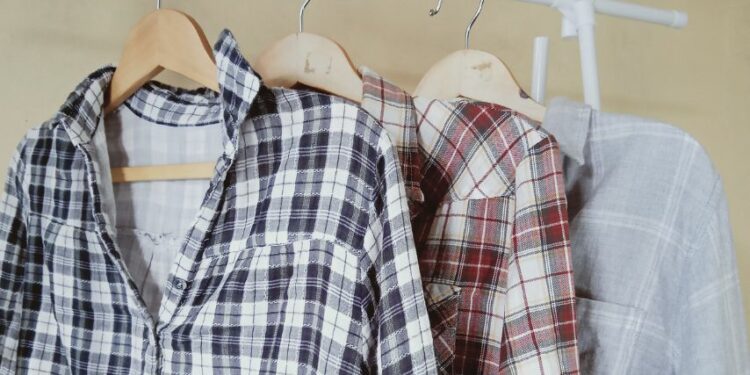 Kemeja Flanel, Pemegang Takhta Tertinggi dalam Dunia Fesyen Mahasiswa