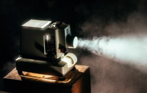 5 Film Lawas yang Berulang Tahun ke-100 di Tahun Ini
