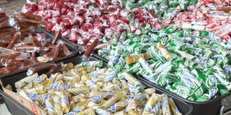 Alasan Kenapa Makan Dodol Garut Itu Sebenarnya Ribet