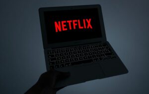20 Rekomendasi Film Action Terbaik Netflix Bulan November 2023