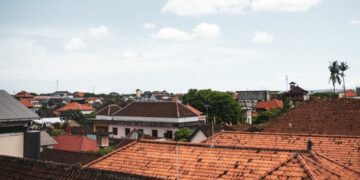 Derita Punya Rumah di Dekat SMP Negeri