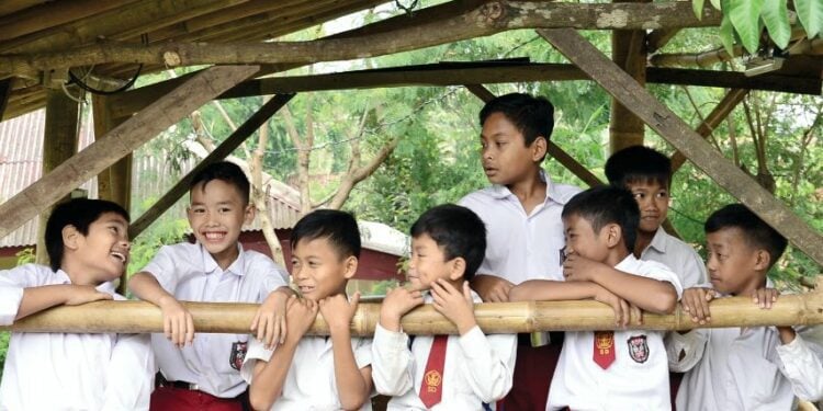 Mahasiswa Harus Coba Ikutan Program Kampus Mengajar