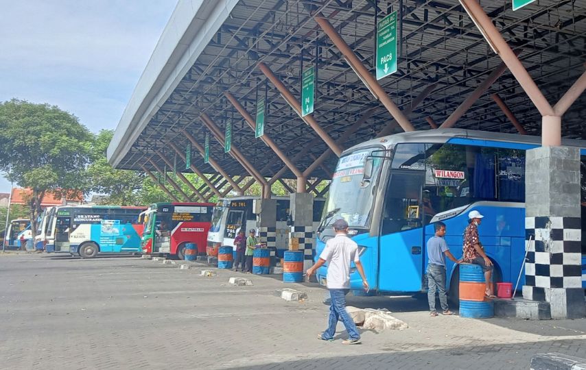 Kena Tipu Saat Pertama Kali Menginjakkan Kaki di Terminal Purabaya