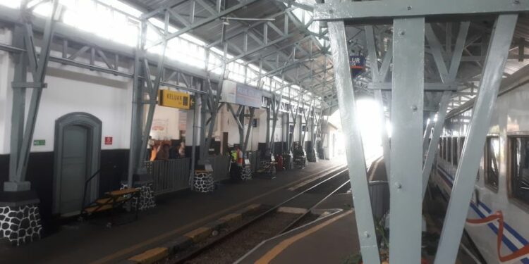 Stasiun Malang Kotalama Menyisakan Sejarah dan Cerita Mistis  