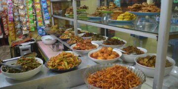 Rawon Warteg, Culture Shock Terbesar Saya di Dunia Kuliner
