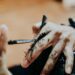 Pangkas Rambut Madura: Tetap Eksis Meski Digempur Barbershop Kekinian