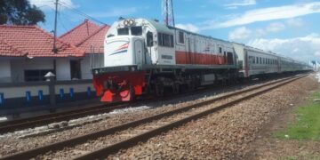 Malioboro Ekspres: Kereta Api Primadona Sobat Malang-Jogja yang Mati Suri