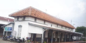 Kilas Balik Stasiun Brumbung Demak, Salah Satu Stasiun Tertua yang Pernah Jadi Kawasan Prostitusi