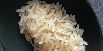 Di Desa Jejeg Bumijawa Tegal, Penjual Nasi Nggak Akan Pernah Bisa Kaya orang miskin nasi gubernur NTT